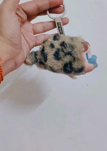 Cute Cry Baby Keychain pop mart