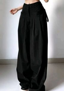 Newme High Rise Pleated Trousers 🎀💗✨️🔥