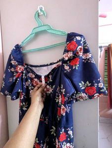 Navy Floral Print Bodycon Dress🌌