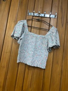 Floral Square Neck Puff Sleeve Top