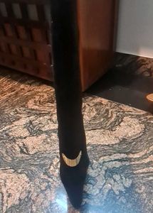 Designer Knee high Suede black boots 80% discount