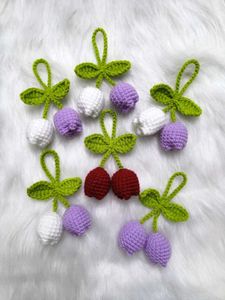 Crochet tulip Hair Clips | Pick Any 1 (Fixed Prc
