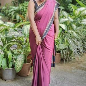 Elegant Burgundy Saree with Border
