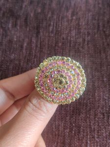 Cocktail Ring Golden And Pink Color