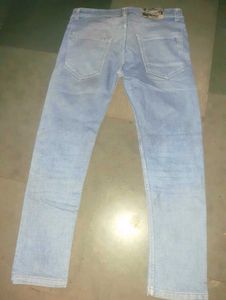 Light Wash Denim Jeans