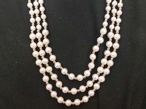 Elegant Layered Faux Pearl Necklace