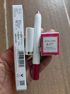 MyGlamm LIT Matte Lip Color