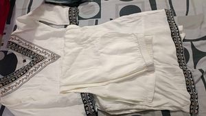 Elegant White Kurta with Embroidered Neckline