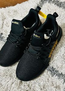 Stylish Black &amp; Gold Sports Shoes