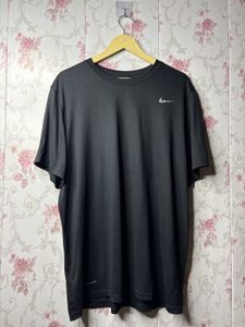 Athletic Black T-Shirt