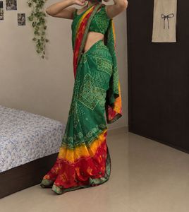 Beautiful Green Red & Yellow Bandhani Print Ethnic