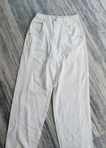 denim jeans off white colour