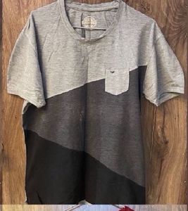 Two-Tone Pocket T-Shirt
