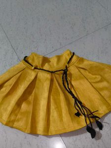 Cute Yellow Skirt Set