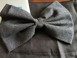 chose Hair Claw Clip accessories