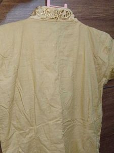Elegant Embroidered Kurta