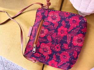 Floral Print Sling Bag