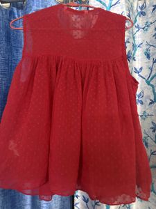 Chic Red Lace &amp; Dot Sleeveless Top