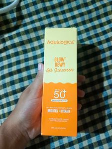 Aqualogica Glow Dewy Gel Sunscreen SPF 50