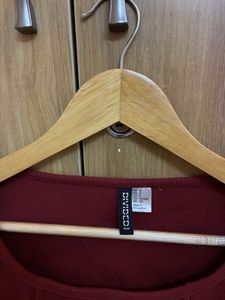 Maroon Ribbed Long Sleeve Crop Top