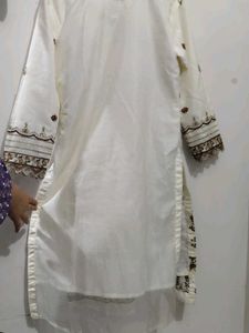 Elegant White kurta set (3 piece)