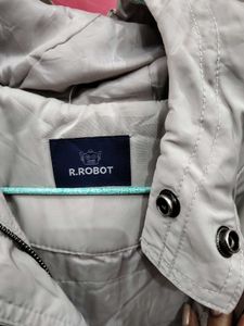Hooded Lightweight Jacket