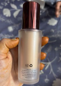 Charmacy Milano Foundation shade no: 07
