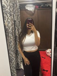 white chic crop top
