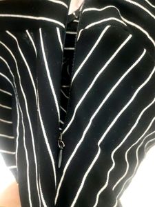 Branded H&amp;M Flared Fine Knit Skirt