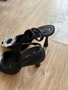 Elegant Black Slingback Heels with Crystal Embelli