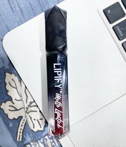 LIPFIY Matte Lipstick- Deep Red
