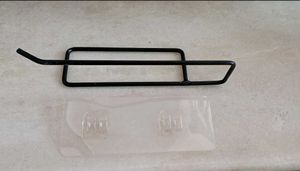 1 piece Metal Paper Towel Holder