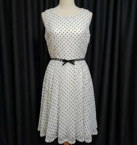 Chic Polka Dot Dress with Bow Detail