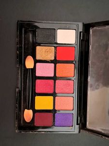 Eye Shadow palette