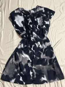Abstract Print V-Neck Dress