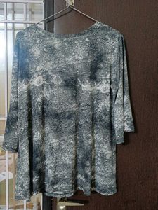 Unique Print Cutout Neck Top