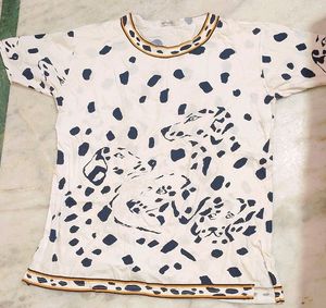 White T-shirt Or Top For Girl 36 Bust
