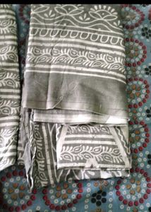 Elegant Grey &amp; White Block Print Kurta