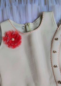 Girls White Net Frill Frock | Size as per Measurem