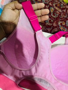 Pink Sports Bra In “ SALE”💗💗