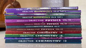 JEE ADV BOOKS (class 11)