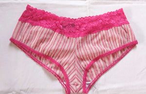 Striped Lace Trim Briefs 💗