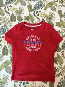 Tommy Jeans Red T-Shirt check details