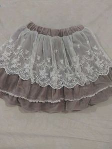 imported lacey mini skirt 🦢