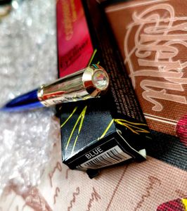 Coloressence Blue Shine Eyeliner