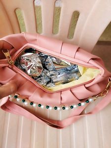 Pink Pearl Chain Shoulder Bag
