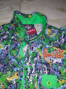 Green Abstract Print Casual Shirt