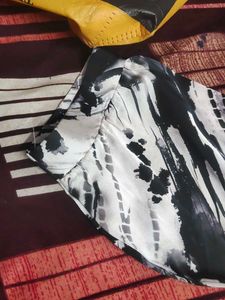 Stylish Black &amp; White Tie-Dye Tunic frock