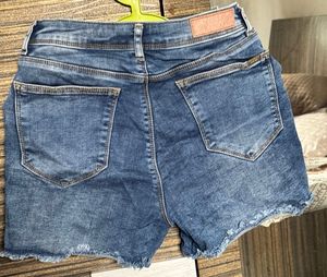 KRAUS Blue Denim Ripped Shorts