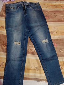 Stylish Ripped Blue Denim Jeans